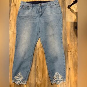 Kim Rogers Women's Blue Jeans with Embroidered Detail